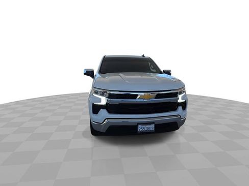 Used 2023 Chevrolet Silverado 1500 LT AWD/4WD image 3