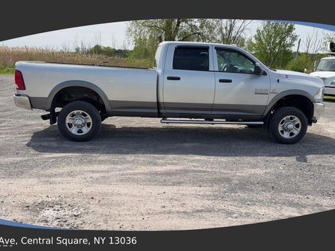 Used 2015 RAM 3500 Tradesman w/ Chrome Appearance Group AWD/4WD image 8