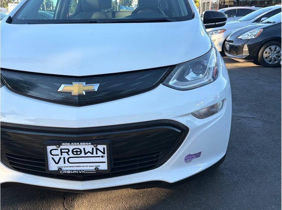 Used 2018 Chevrolet Bolt LT FWD image 24