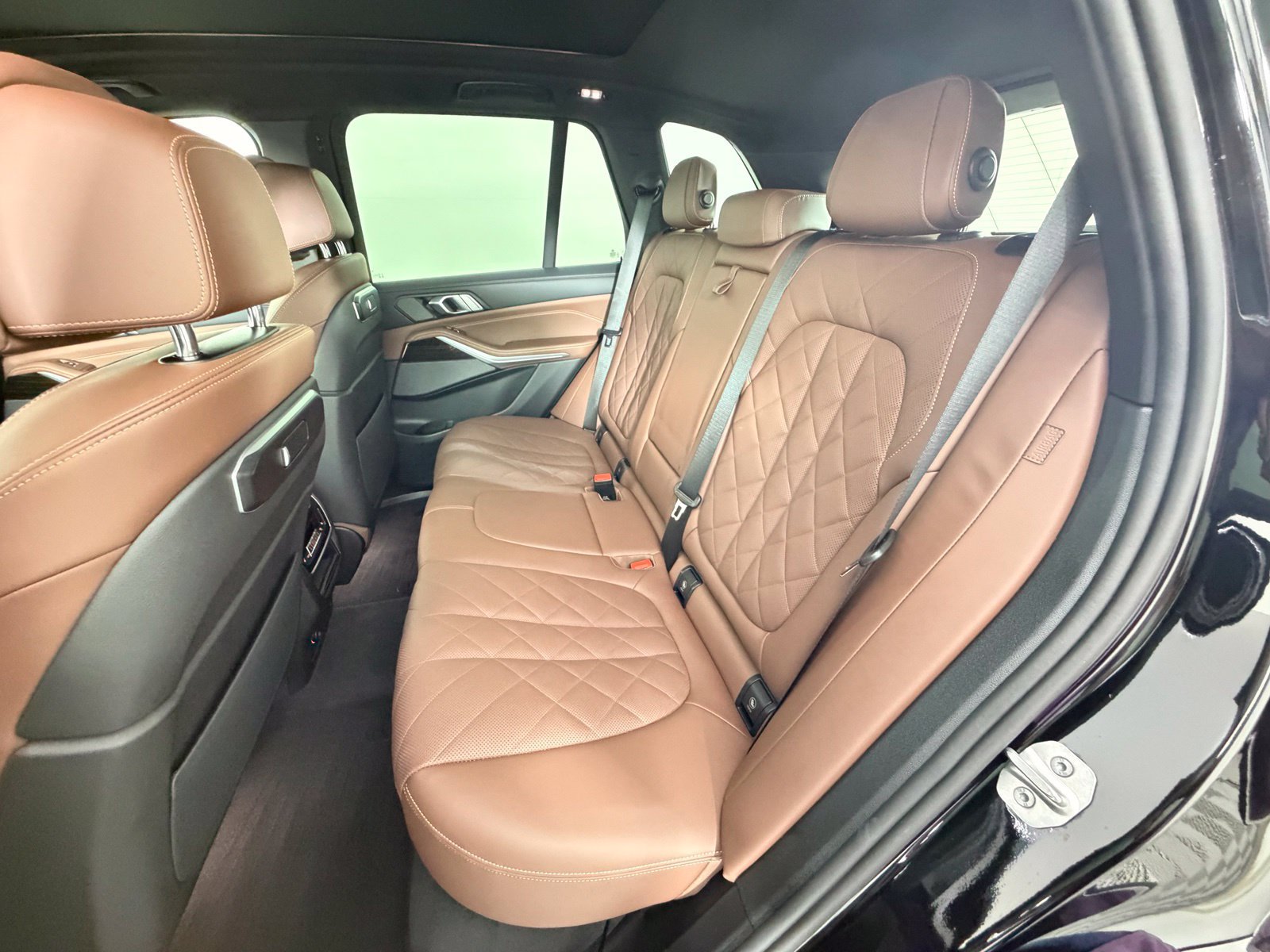 Used 2025 BMW X5 xDrive40i AWD/4WD image 13
