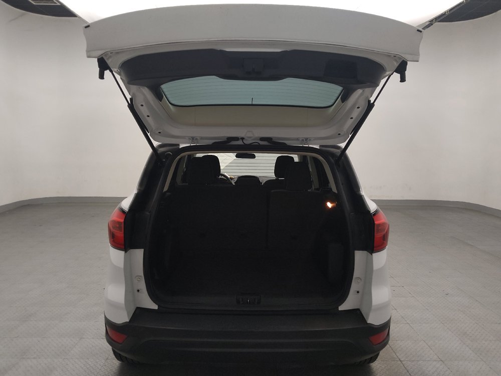 Used 2019 Ford Escape S FWD image 29