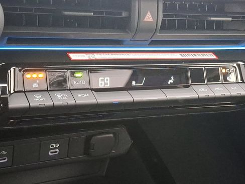 New 2026 Toyota Prius AWD image 13