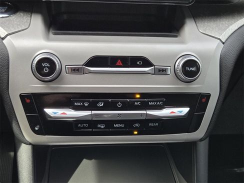 Used 2023 Ford Explorer Timberline image 16