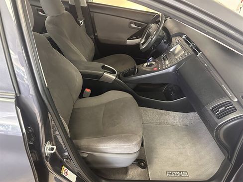 Used 2014 Toyota Prius image 20