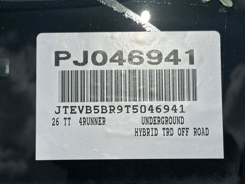 Certified 2026 Toyota 4Runner TRD Off-Road Premium AWD/4WD image 15