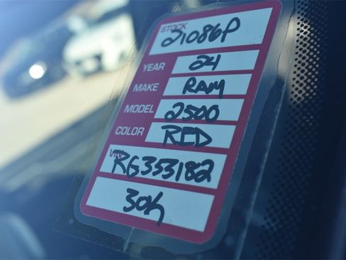 Used 2024 RAM 2500 Big Horn w/ Bed Utility Group image 40