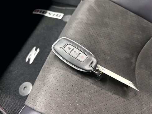 Used 2027 Nissan Z NISMO RWD image 34