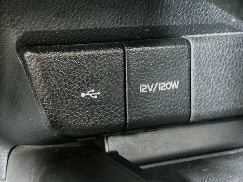 Used 2023 Toyota Camry SE FWD image 29