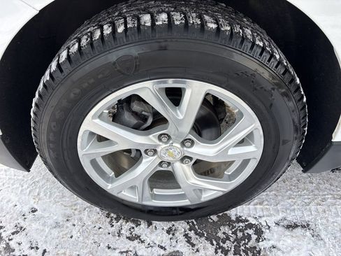 Used 2020 Chevrolet Equinox Premier image 10