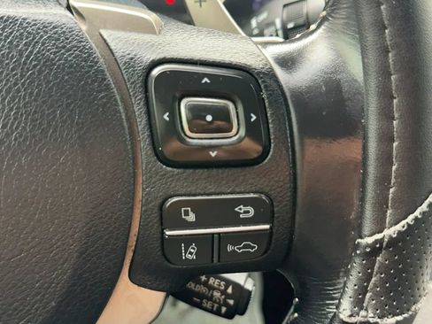 Used 2017 Lexus IS 200t w/ Navigation System Package RWD image 31