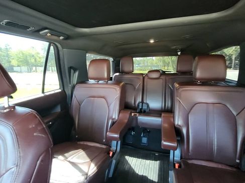 Used 2022 Ford Expedition Max Limited RWD image 10