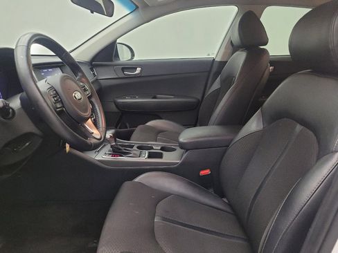 Used 2018 Kia Optima S image 17