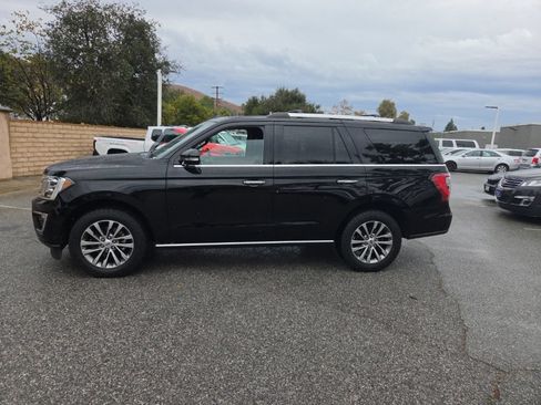 Used 2018 Ford Expedition Limited w/ Equipment Group 301A AWD/4WD image 2