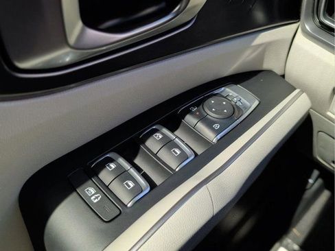 New 2026 Kia Sorento S image 20