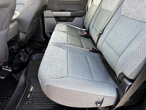 Used 2023 Ford F250 XLT w/ FX4 Off-Road Package image 9