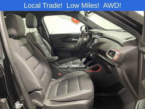 Used 2023 Chevrolet TrailBlazer RS w/ Sun and Liftgate Package AWD/4WD image 23