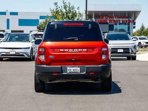 Used 2022 Ford Bronco Sport Outer Banks w/ Tech Package AWD/4WD image 4