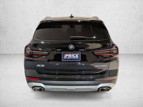 Used 2023 BMW X3 xDrive30i w/ Premium Package image 7