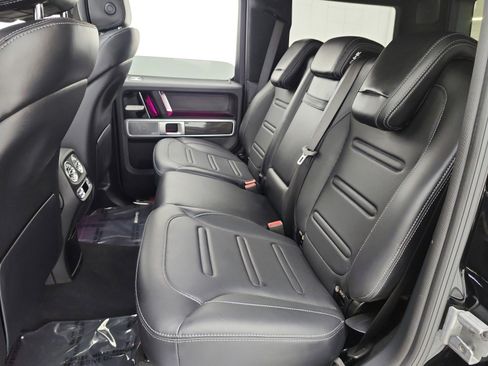 Used 2023 Mercedes-Benz G 550 image 15