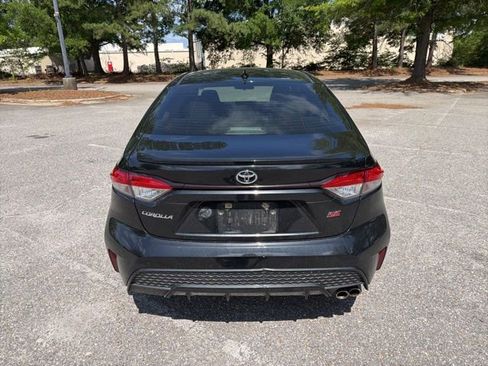Used 2022 Toyota Corolla SE FWD image 4
