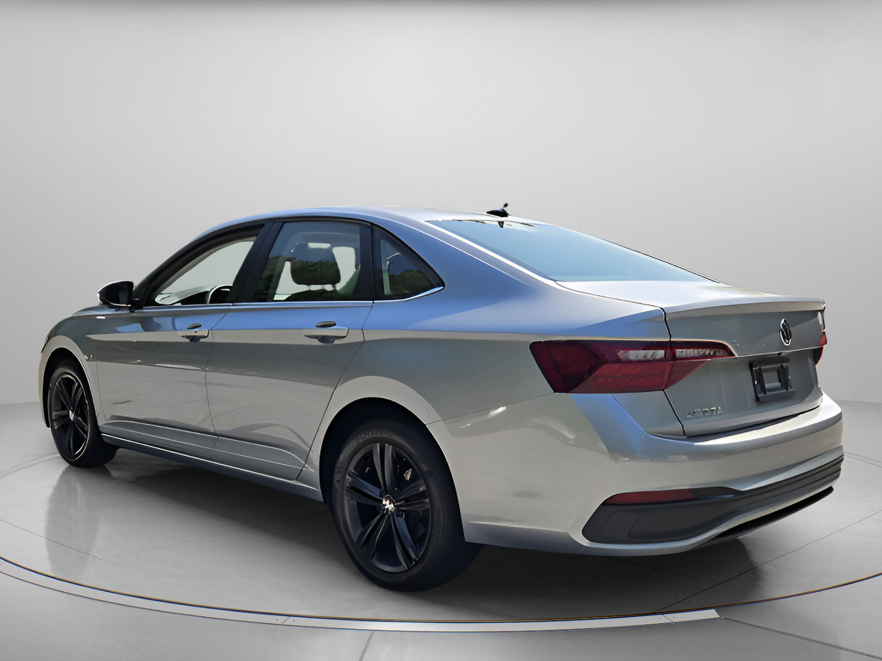 Used 2024 Volkswagen Jetta SE w/ Panoramic Sunroof Package FWD image 3