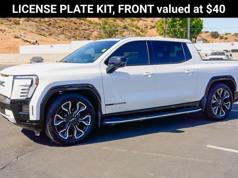 Used 2025 GMC Sierra EV Denali AWD/4WD image 3