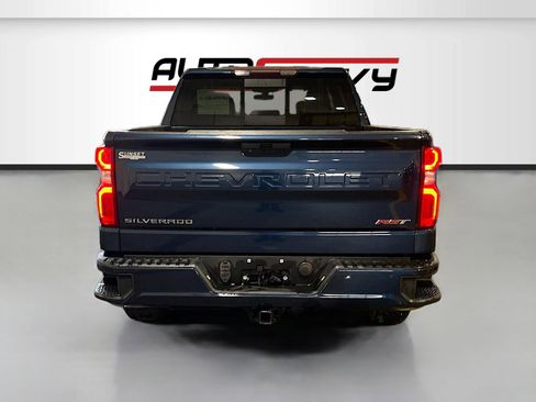 Used 2022 Chevrolet Silverado 1500 RST w/ Convenience Package II AWD/4WD image 6