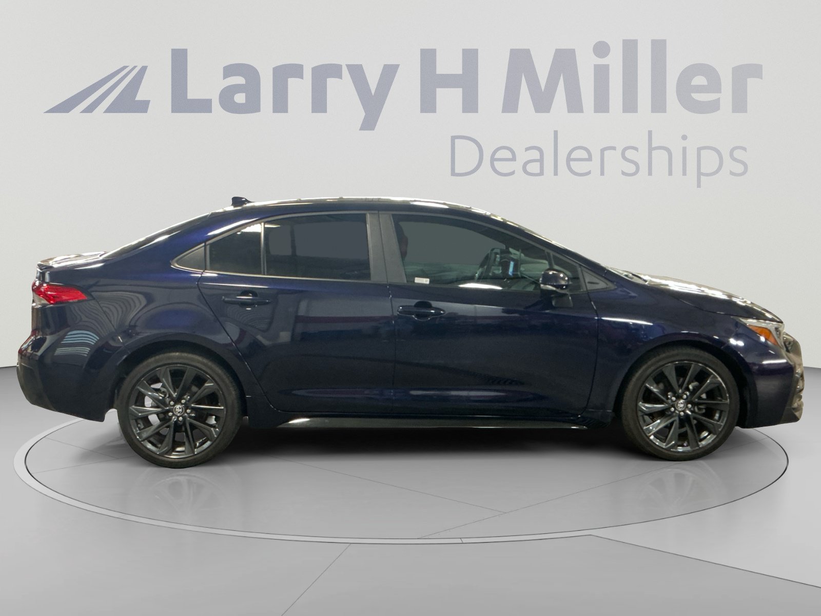 Used 2024 Toyota Corolla SE FWD image 6
