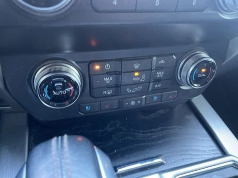 Used 2019 Ford F150 Platinum image 30