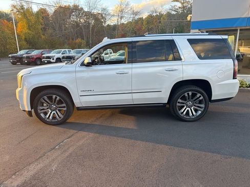 Used 2020 GMC Yukon Denali w/ Denali Ultimate Package image 2