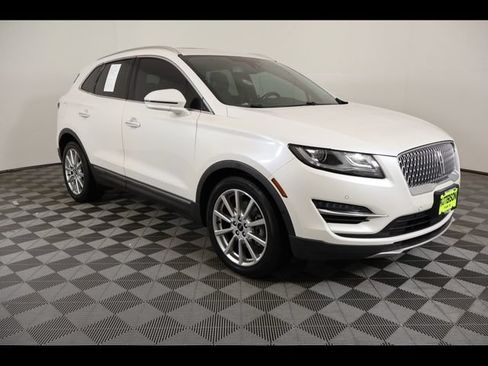 Used 2019 Lincoln MKC Reserve w/ MKC Technology Package FWD image 7