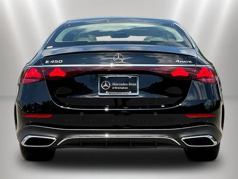 Used 2025 Mercedes-Benz E 450 4MATIC Sedan w/ Winter Package image 6