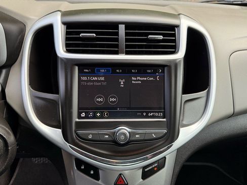 Used 2020 Chevrolet Sonic LT image 17