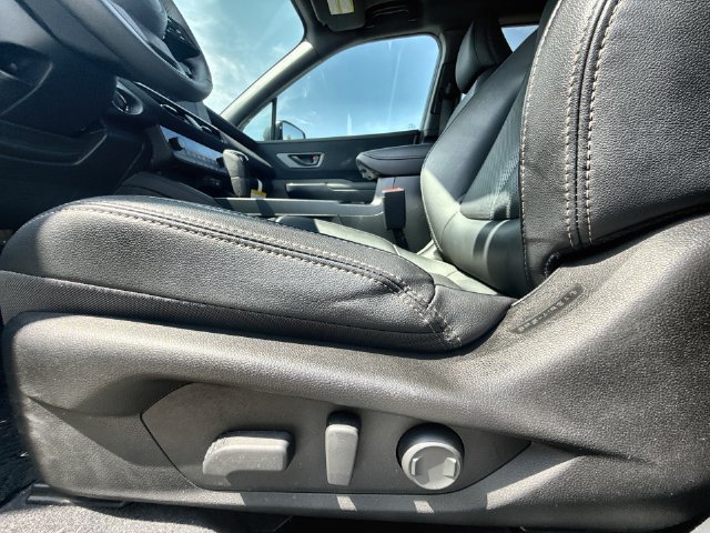 Certified 2026 Subaru Outback Limited XT AWD/4WD image 12