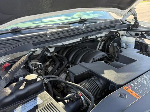 Used 2018 GMC Sierra 1500 SLT w/ SLT Premium Package AWD/4WD image 18