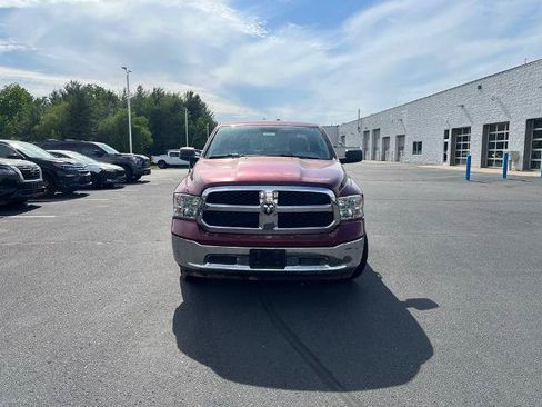 Used 2021 RAM 1500 Classic SLT AWD/4WD image 4