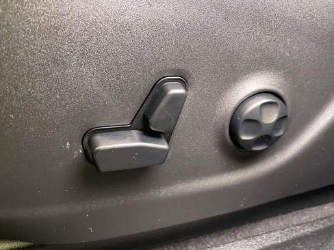 Used 2021 Jeep Cherokee Latitude Lux image 17