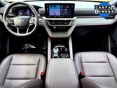 Used 2025 Ford Explorer Platinum w/ LUX Leather Package image 22