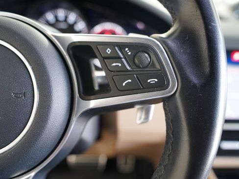 Used 2019 Porsche Cayenne S AWD/4WD image 16