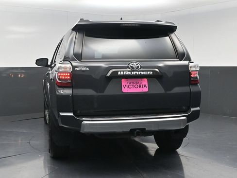 Used 2024 Toyota 4Runner TRD Off-Road AWD/4WD image 18