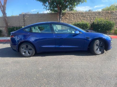 Used 2023 Tesla Model 3 Standard Range RWD image 7