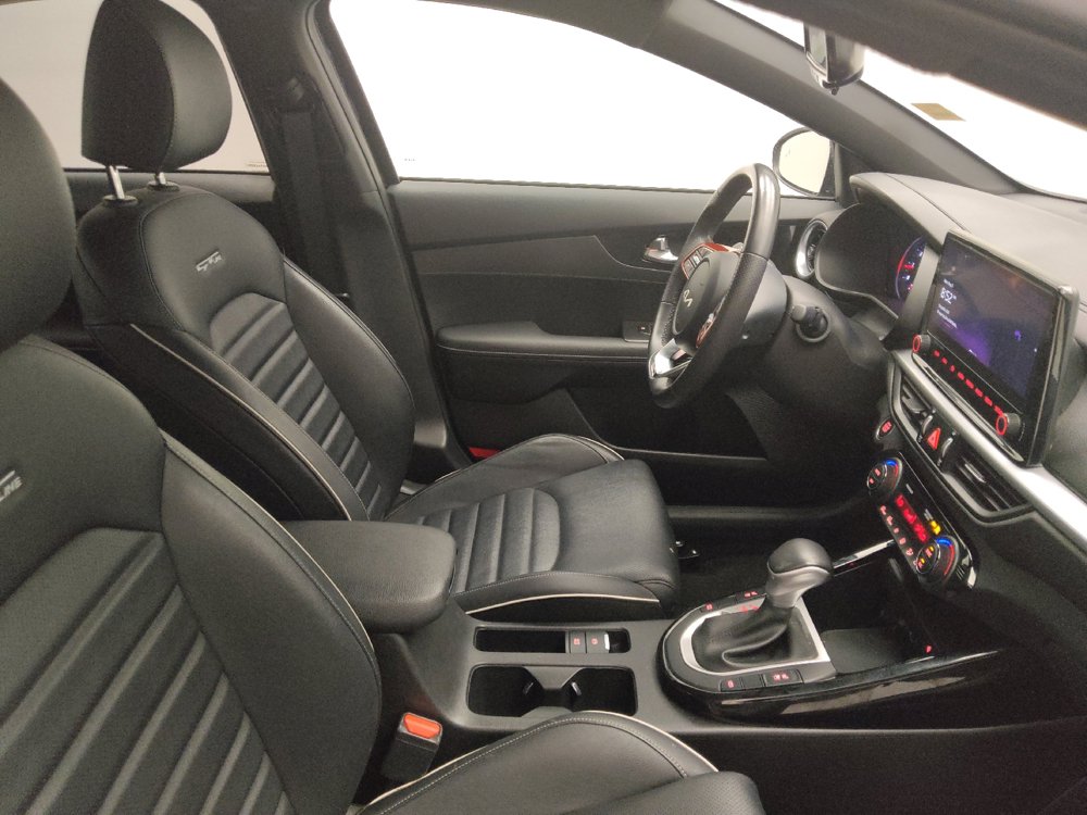 Used 2023 Kia Forte GT-Line w/ GT-Line Premium Package FWD image 21