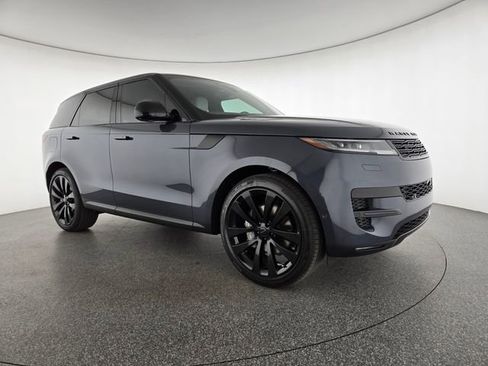New 2026 Land Rover Range Rover Sport SE AWD/4WD image 15