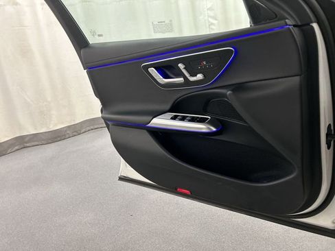 Used 2025 Mercedes-Benz E 350 4MATIC Sedan w/ Winter Package image 19