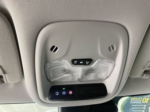 Certified 2023 Chevrolet TrailBlazer LT w/ Convenience Package image 26