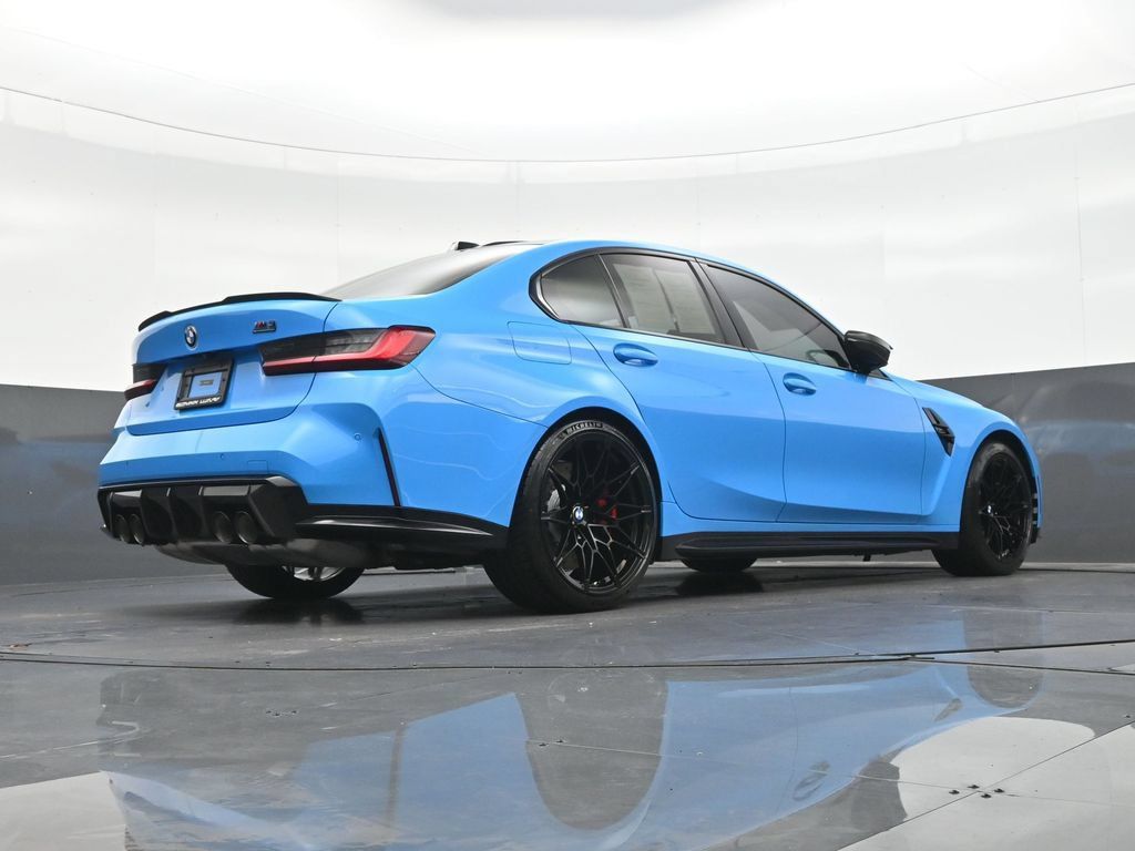 Used 2025 BMW M3 Competition w/ M Carbon Exterior Package RWD image 33