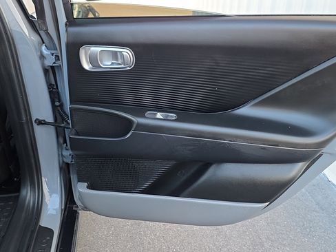 Used 2024 Hyundai Ioniq 6 SE image 31