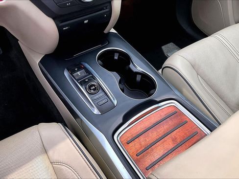 Used 2017 Acura MDX FWD w/ Advance & Entertainment image 16
