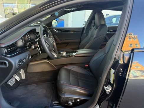 Certified 2022 Maserati Quattroporte GT image 10