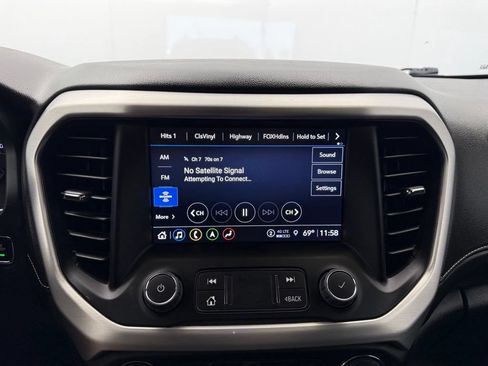 Used 2023 GMC Acadia SLT FWD image 50